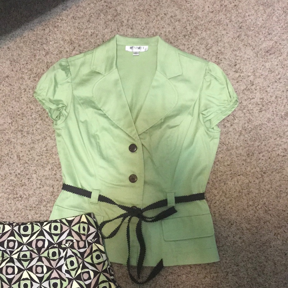 Two piece ensemble - Picture 2 of 3